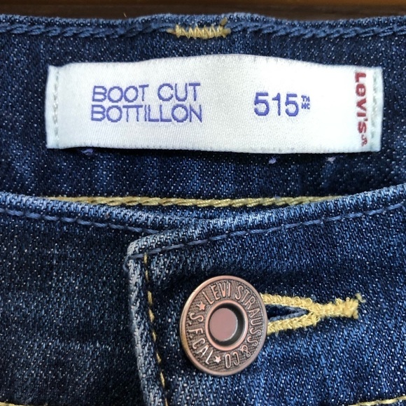 Levi’s 515 Bootcut Dark Wash Jeans Size 6 - Picture 2 of 8